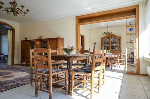 Wohn- Esszimmer - 