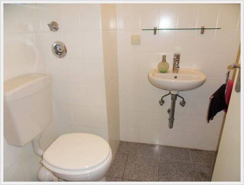 G-WC - 