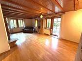 Wohnzimmer - Einfamilienhaus mit 122,00 m² in Celle zum Kaufen