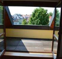 Gesuchte ruhige und wirklich sonnige Lage, in der Paul-Eber Str. nahe Bahnhof Kitzingen:-)