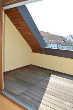 Dachterrasse - 3 Zimmer Etagenwohnung zur Miete in Kitzingen