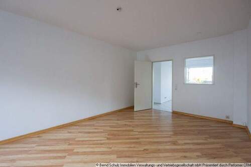 3 Wohnzimmer - 3 Zimmer Etagenwohnung in Rellingen