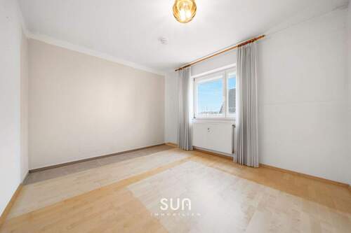 HELLES SCHLAFZIMMER - 