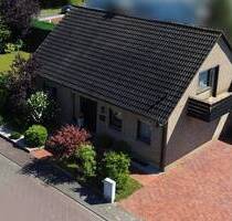 =HOLLAND IMMOCENTER= Solides Einfamilienhaus mit großem Potenzial in attraktiver Wohnlage von Gronau