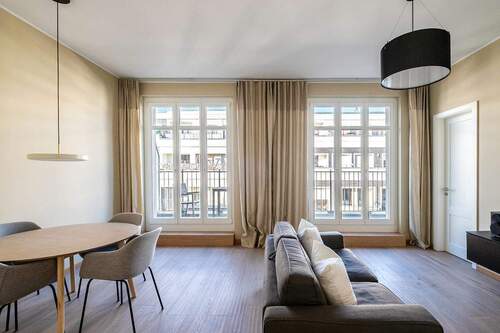 Wohnzimmer - 2 Zimmer Etagenwohnung zum Kaufen in Berlin