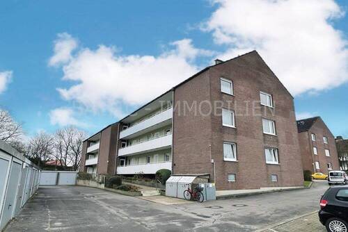 Hausansicht - 2 Zimmer Etagenwohnung in Neustadt in Holstein