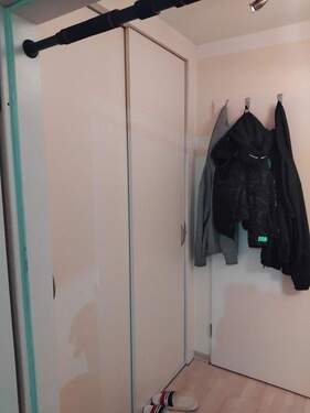 Vorflur mit Einbauschrank - 