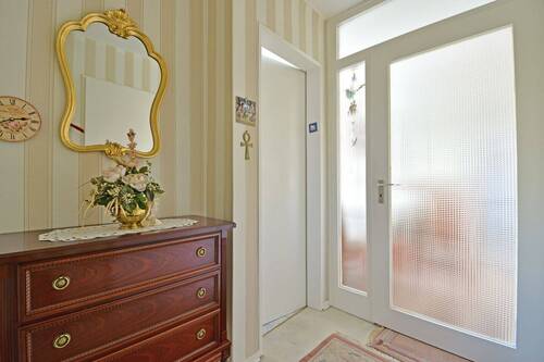 26-5557 - Eingangsflur - 