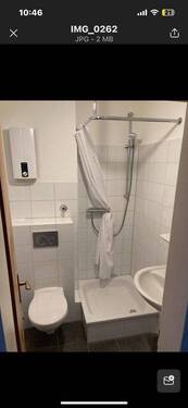 neues helles Duschbad - 1 Zimmer Etagenwohnung in Oberhausen