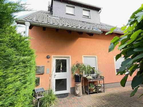 Eingangsbereich - Zeitgemäß investieren: Mehrfamilienhaus mit Potenzial in Eilenburg