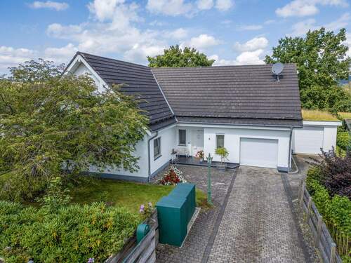 Außenansicht - Ein Haus zum Ankommen - stilvoll wohnen im Grünen