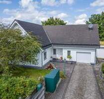 Ein Haus zum Ankommen - stilvoll wohnen im Grünen - Schmallenberg