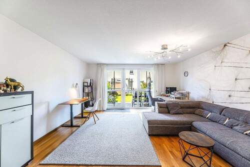 Helles Wohnzimmer - Reihenmittelhaus mit 126,40 m&sup2; in Bamberg zum Kaufen