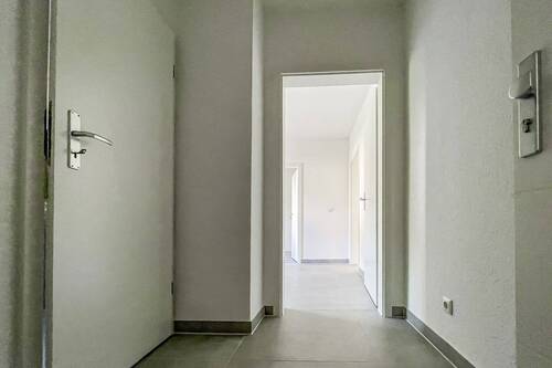 Flur - 2 Zimmer Etagenwohnung zur Miete in Witten