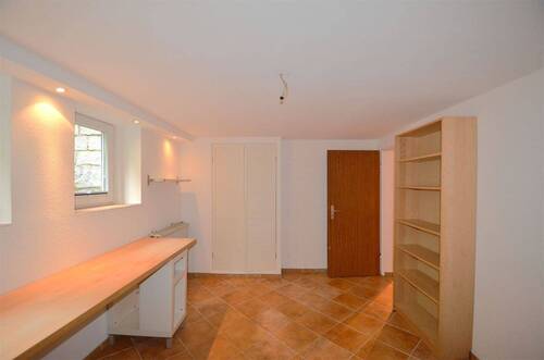 Keller Raum 1 - 
