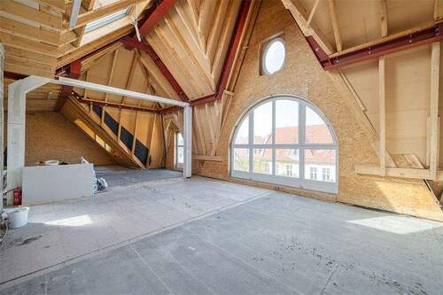 Raumperspektive - 5 Zimmer Etagenwohnung in Berlin