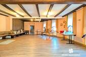 Veranstaltungsraum - Mehrfamilienhaus, Wohnhaus mit 154,00 m&sup2; in Leidersbach zum Kaufen
