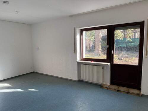 EG Wohnzimmer 1 - 6 Zimmer Einfamilienhaus in Fürth