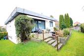 Südwestseite - Bungalow in zentraler Lage - 279.000,00 EUR Kaufpreis, ca.  82,00 m² Wohnfläche