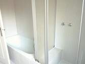 15 EG Badezimmer, Bild 3.JPG - 