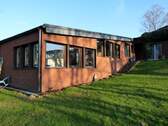 28 Schwimmbad, Außenansicht.JPG - 