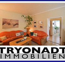 Charmante 2,5-Zimmer-Hochparterrewohnung mit Balkon und moderner Ausstattung - Berlin Lichtenrade