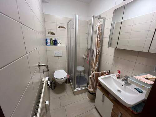 Badezimmer.jpg - 2 Zimmer Etagenwohnung in Loxstedt