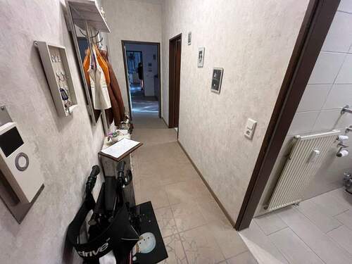 Flur.jpg - Etagenwohnung mit 59,00 m&sup2; in Loxstedt zur Miete