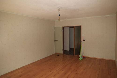 Wohnzimmer_Bild2.JPG - Etagenwohnung mit 77,80 m&sup2; in Duisburg zum Kaufen