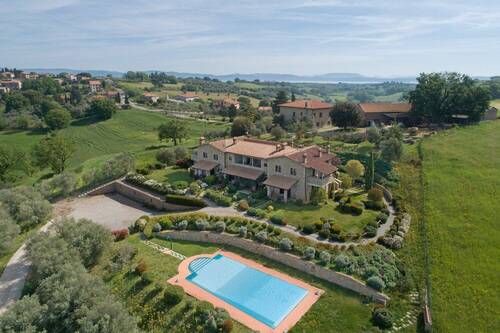 Bild 1 - Castiglione del Lago ! Apartment mit Pool und Garten in schöner Panoramalage I Immobilie Umbrien