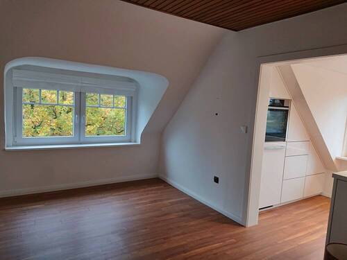 Zimmer 1, Studio DG - 