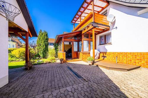 Südterrasse/Eingang - 4 Zimmer Doppelhaushälfte zum Kaufen in Achern