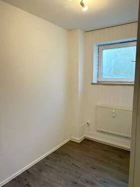 Nebenraum Groß Ansicht 1 - 