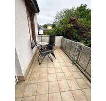 NEU RENOVIERTE WOHNUNG SUCHT NETTEN MIETER!!! - Königshain-Wiederau