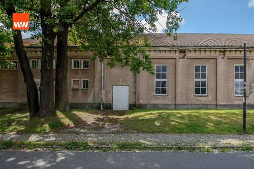 Nebeneingang Vorderseite - Einfamilienhaus zum Kaufen in Kamenz