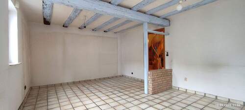 EG links Wohnzimmer b - 