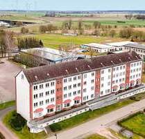 Wohn- und Geschäftshaus mit 3 Eingängen und 30 Einheiten - Goldbeck