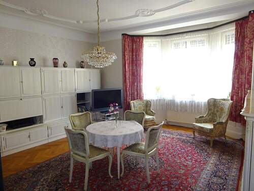 Wohnen - Etagenwohnung mit 101,00 m&sup2; in Stuttgart zum Kaufen