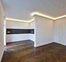 Ganz oben! + Erstbezug im Dach + Parkett & Fußbodenheizung + Balkon + tolles Bad + LED-Licht - Leipzig Altlindenau