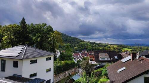 Weitblick Richtung Deckersberg - 