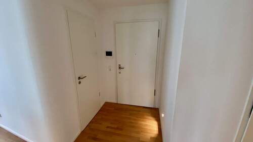 Über Ihre Wohnungstüre... - 