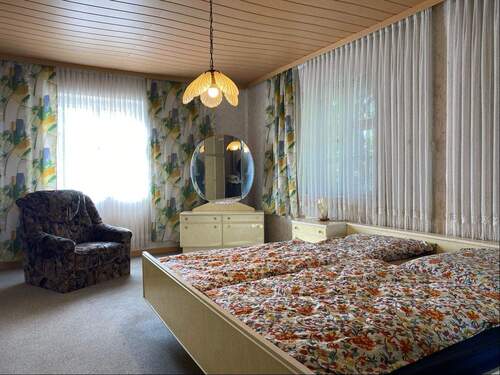 Schlafzimmer im OG - 