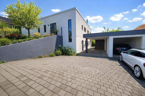 Außenansicht - Modernes Architektenhaus mit Einliegerwohnung & Südgarten - Energieklasse A - 813 m2 Grundstück