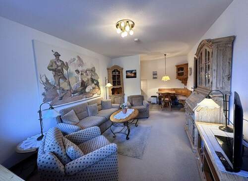 Wohn- Essbereich - 2 Zimmer Etagenwohnung zum Kaufen in Garmisch-Partenkirchen