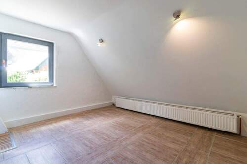 Schlafzimmer 1.OG(Haus links) - 