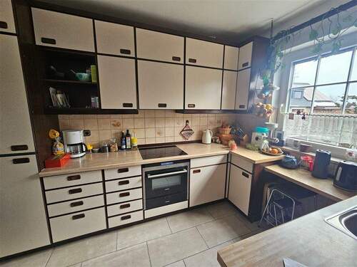 Küche Hauptwohnung - 