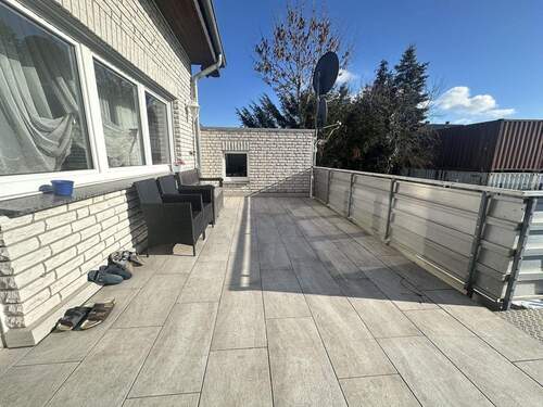 Großzügige Terrasse - 5 Zimmer Doppelhaushälfte zum Kaufen in Bünde