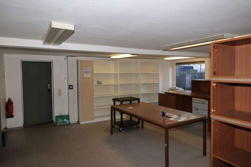 Raum1_Bild1.JPG - 3 Zimmer Einfamilienhaus in Duisburg