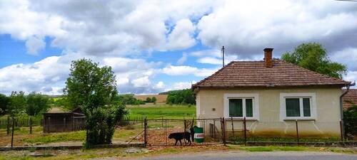  Haus - 15 Minuten von Lenti entfernt, ein von innen renoviertes Haus zu verkaufen