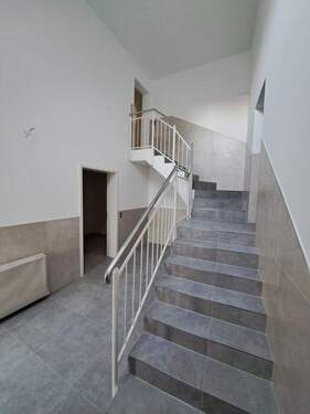 Treppenhaus - Etagenwohnung mit 90,00 m&sup2; in Bad Oldesloe zur Miete